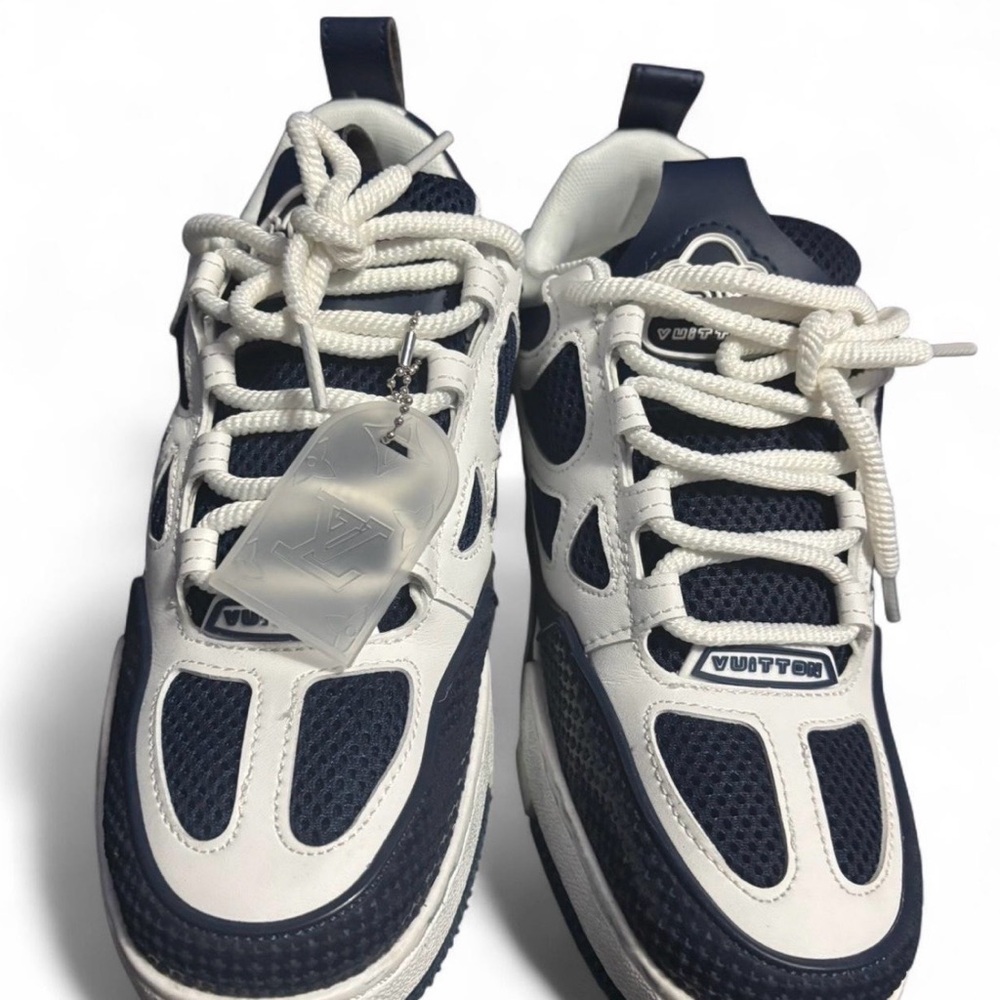 Louis Vuitton Navy and White Sneakers - Picture 3 of 4